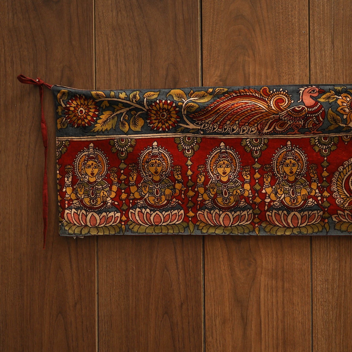Handpainted kalamkari ashtalakshmi toran (11 x 55 in) 04