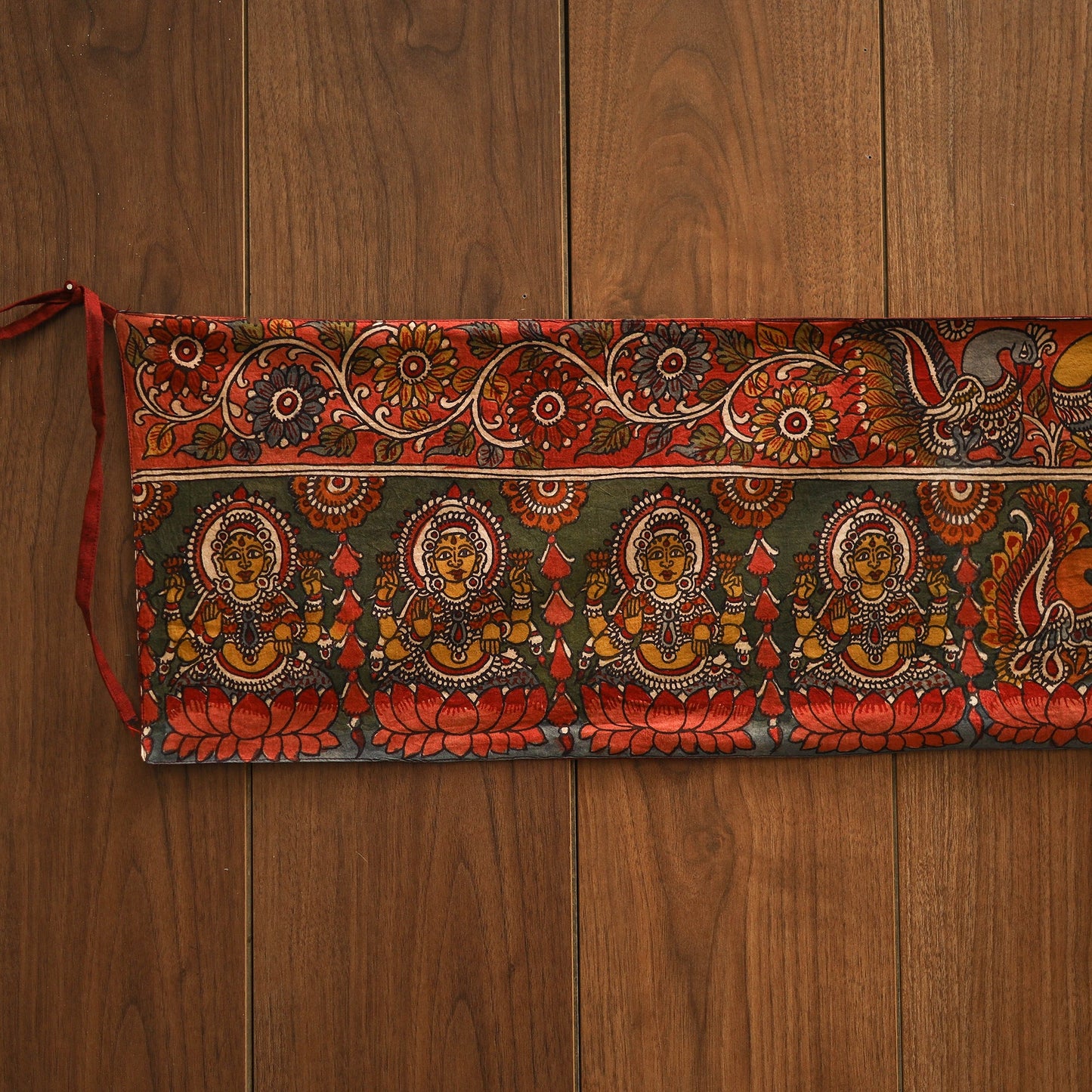 Handpainted kalamkari ashtalakshmi toran (11 x 55 in) 14