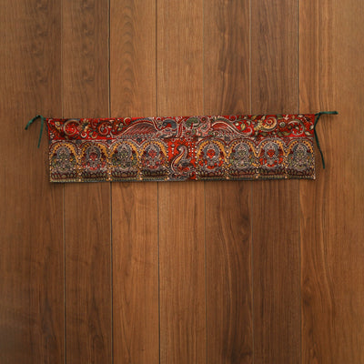 Handpainted kalamkari ashtalakshmi toran (11 x 55 in) 25