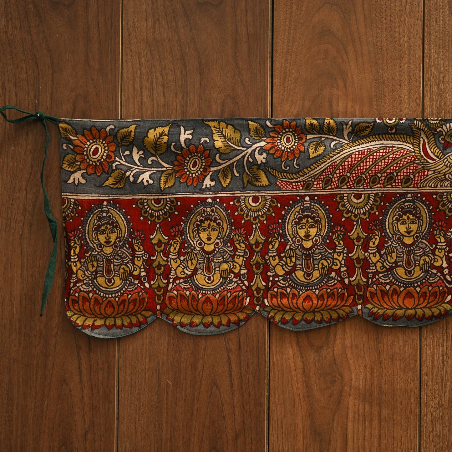 Handpainted kalamkari ashtalakshmi toran (11 x 55 in) 45