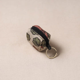 Handpainted kalamkari natural dyed keychain pouch 01