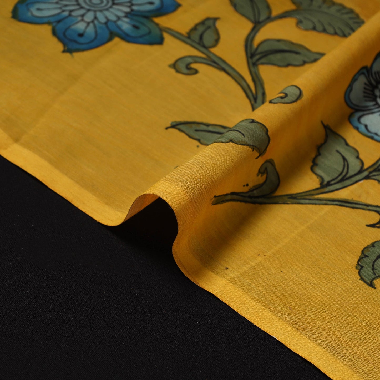 Handpainted srikalahasti silk cotton pen kalamkari fabric