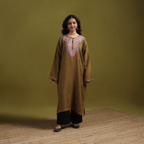 Handwoven aari hand embroidered kashmiri merino wool pheran