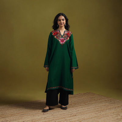 Handwoven aari hand embroidered kashmiri merino wool pheran