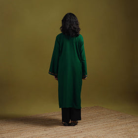 Handwoven aari hand embroidered kashmiri merino wool pheran