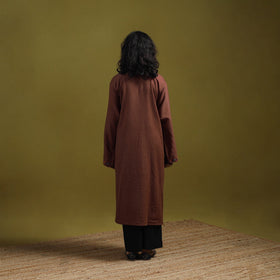 Handwoven aari hand embroidered kashmiri merino wool pheran