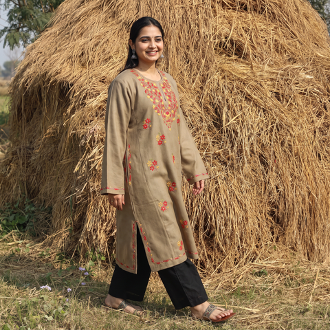 Brown Handwoven Aari Hand Embroidered Kashmiri Pure Wool Pheran, worn by a model, AI visual of the pheran, iTokri