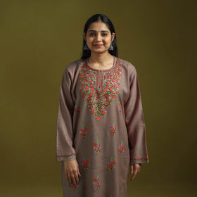 Handwoven aari hand embroidered kashmiri pure wool pheran