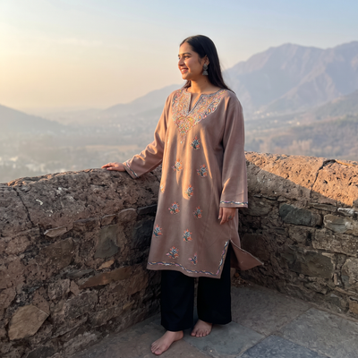 Brown Handwoven Aari Hand Embroidered Kashmiri Pure Wool Pheran, worn by a model, AI visual of the pheran, iTokri