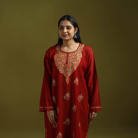 Handwoven aari hand embroidered kashmiri pure wool pheran