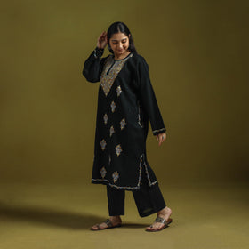 Handwoven aari hand embroidered kashmiri pure wool pheran