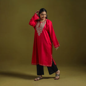 Handwoven aari hand embroidered kashmiri pure wool pheran