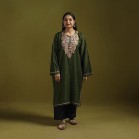 Handwoven aari hand embroidered kashmiri pure wool pheran