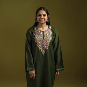 Handwoven aari hand embroidered kashmiri pure wool pheran