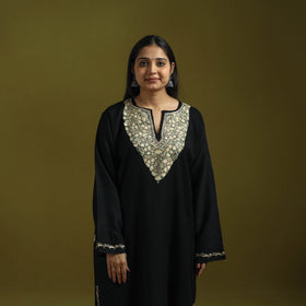 Handwoven aari hand embroidered kashmiri pure wool pheran