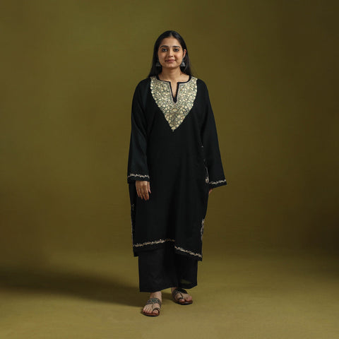 Handwoven aari hand embroidered kashmiri pure wool pheran