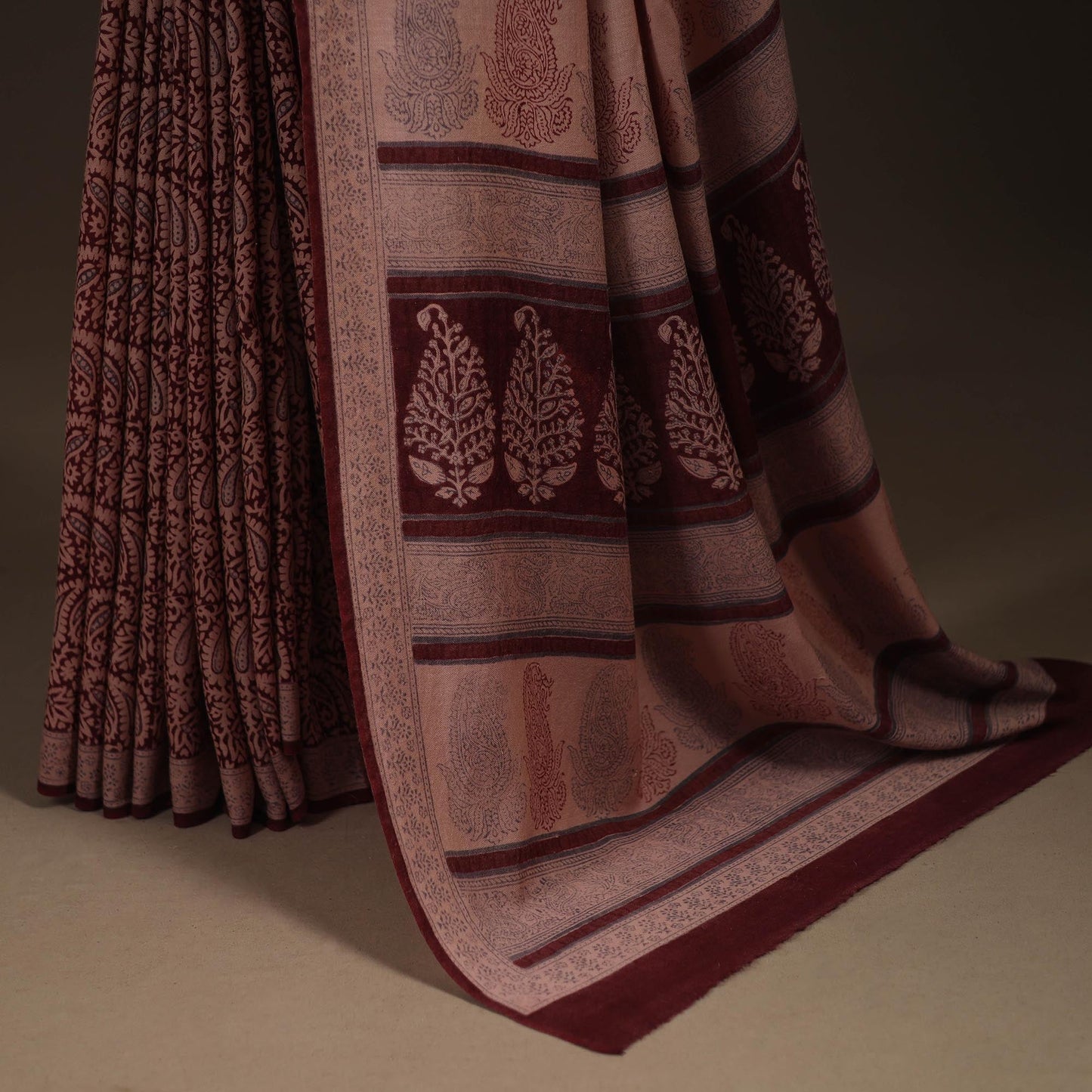 Handwoven merino wool natural dyed hand bagh saree 02