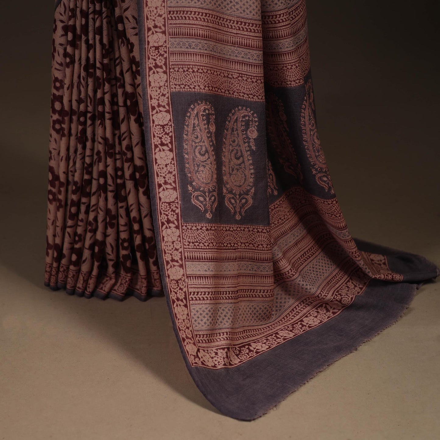 Handwoven merino wool natural dyed hand bagh saree 05