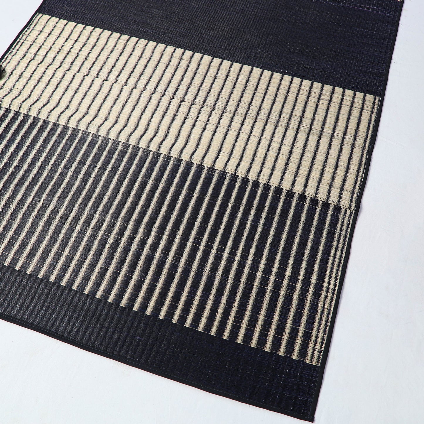  Handwoven Pattamadai Korai Grass Floor Mat 