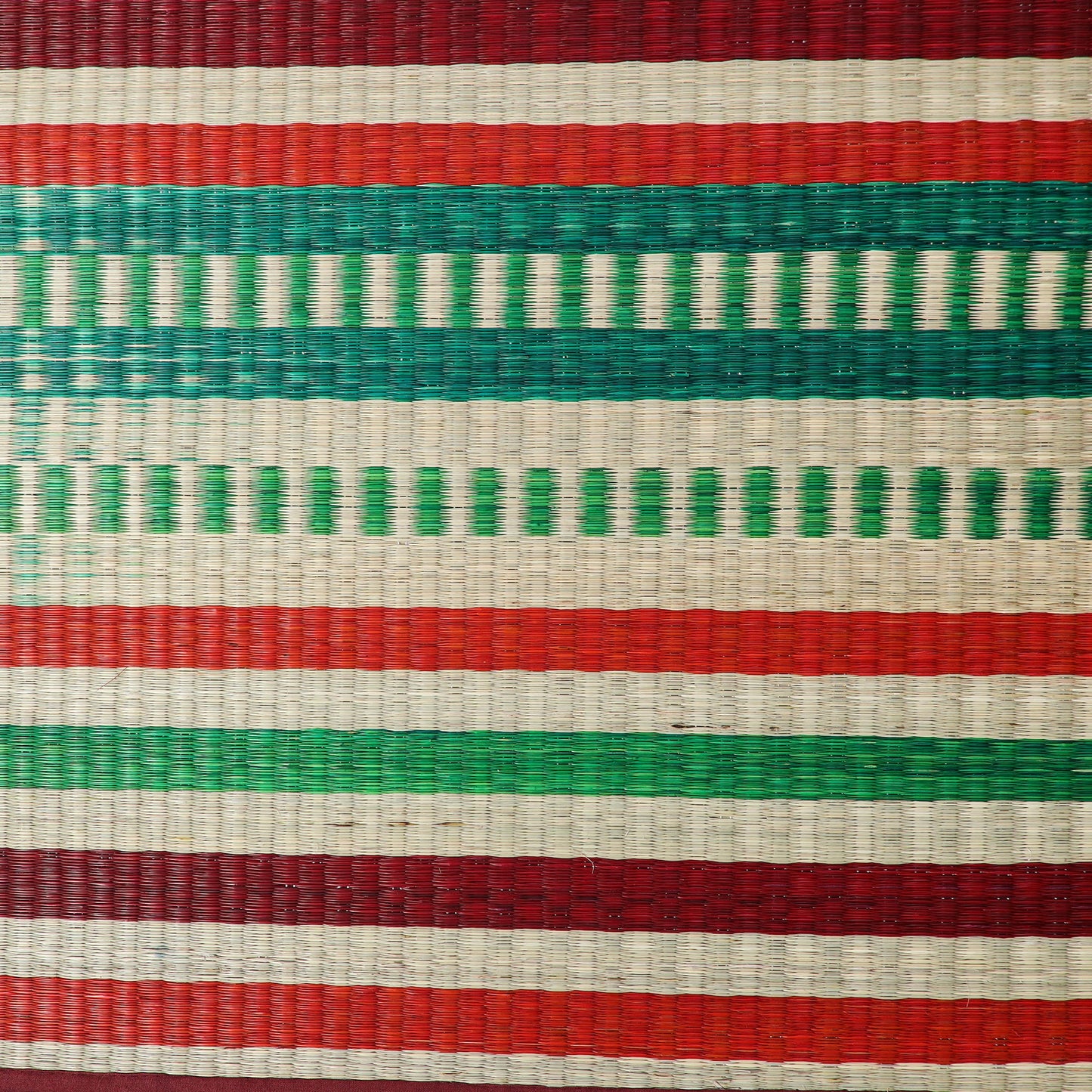  Handwoven Pattamadai Korai Grass Floor Mat 