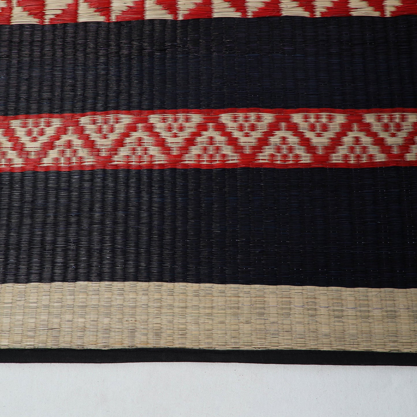  Handwoven Pattamadai Korai Grass Floor Mat 