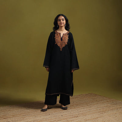 Handwoven sozni hand embroidered kashmiri merino wool