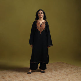 Handwoven sozni hand embroidered kashmiri merino wool