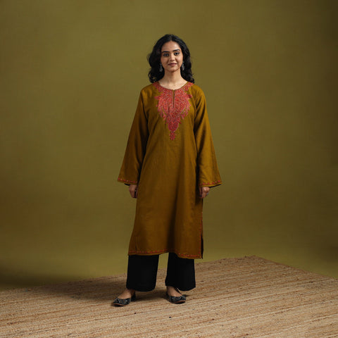 Handwoven sozni hand embroidered kashmiri merino wool