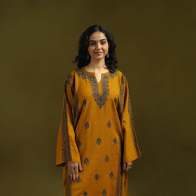 Handwoven sozni hand embroidered kashmiri merino wool