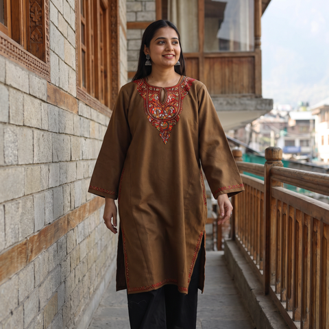 Brown Handwoven Sozni Hand Embroidered Kashmiri Pure Wool Pheran, worn by a model, AI visual of the pheran, iTokri