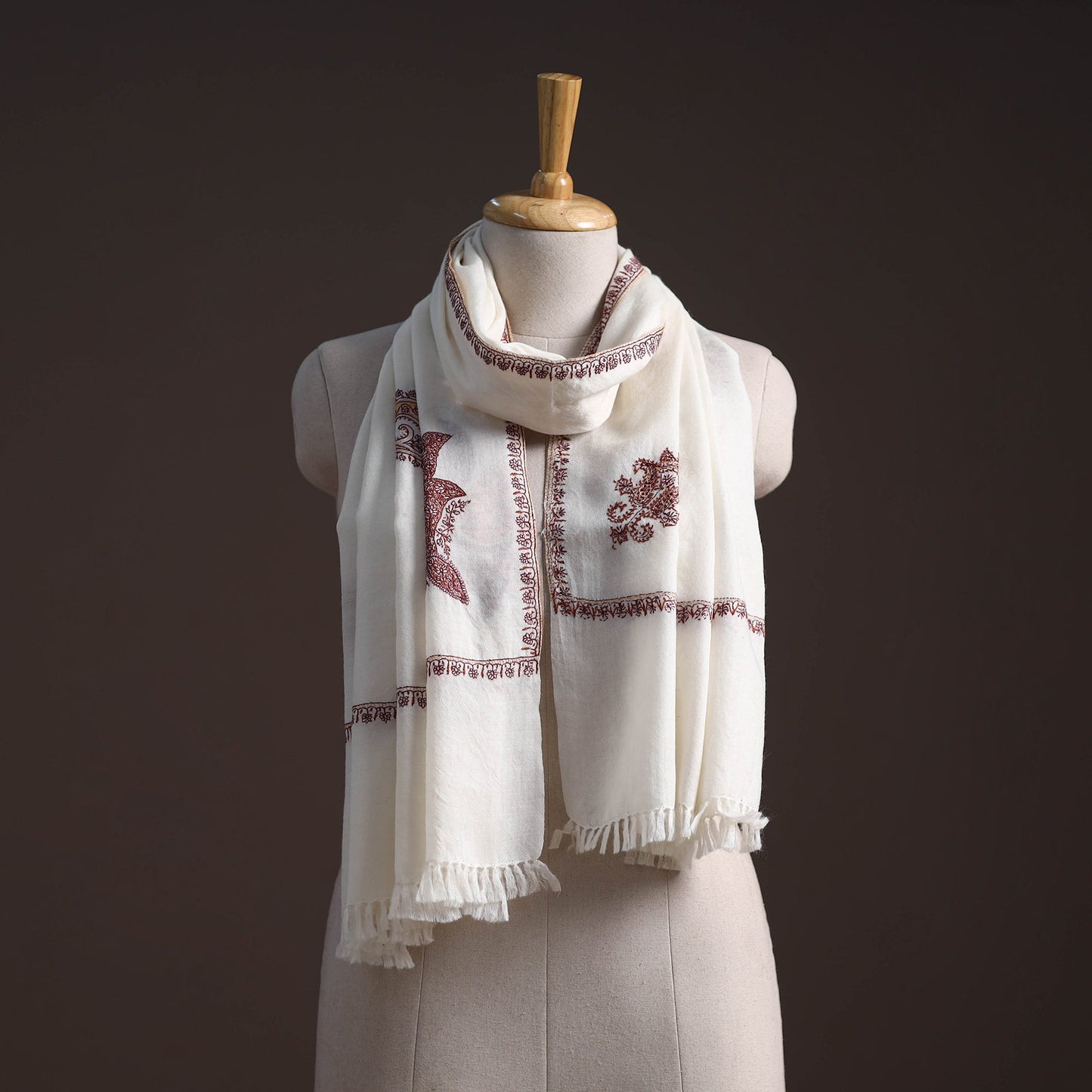 Handwoven sozni hand embroidered merino wool kashmiri stole