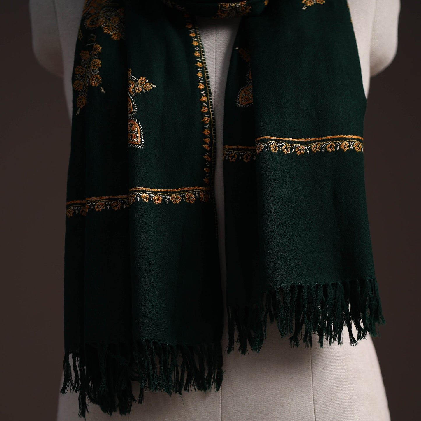 Handwoven sozni hand embroidered merino wool kashmiri stole