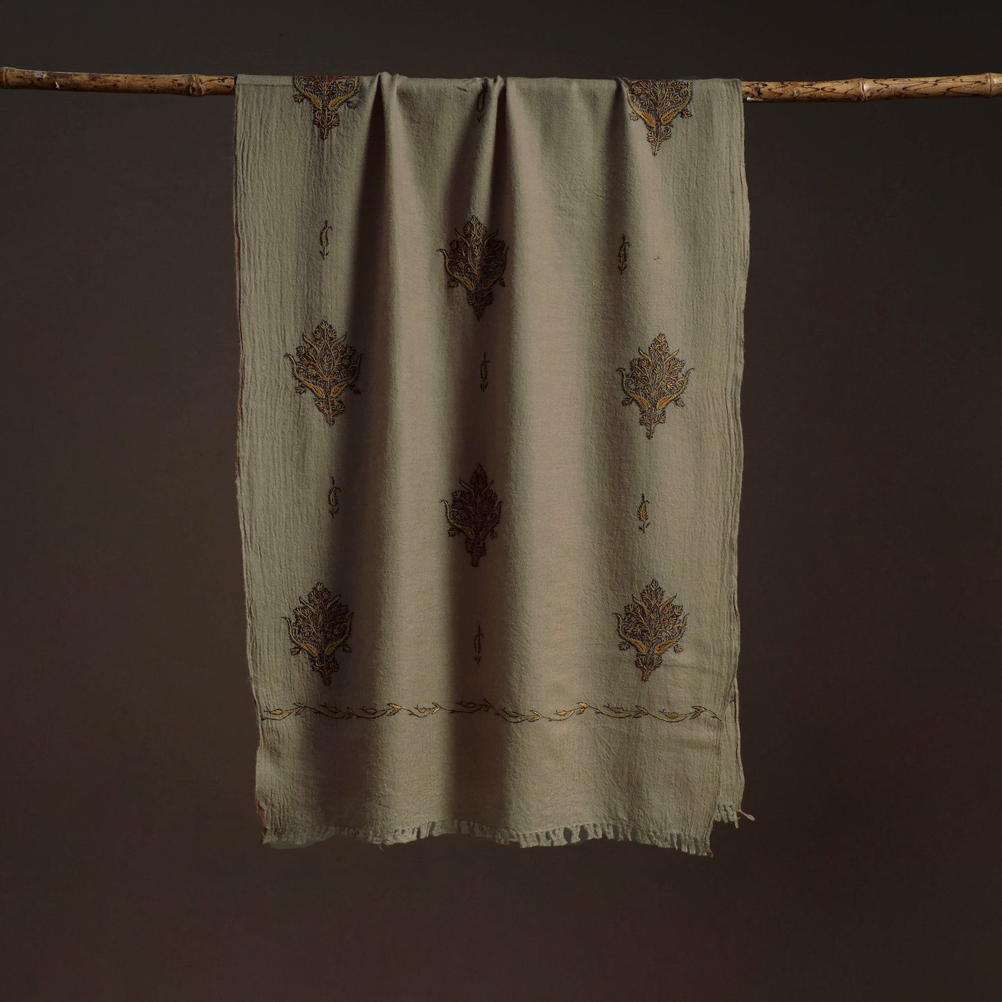 Handwoven sozni hand embroidered merino wool kashmiri stole