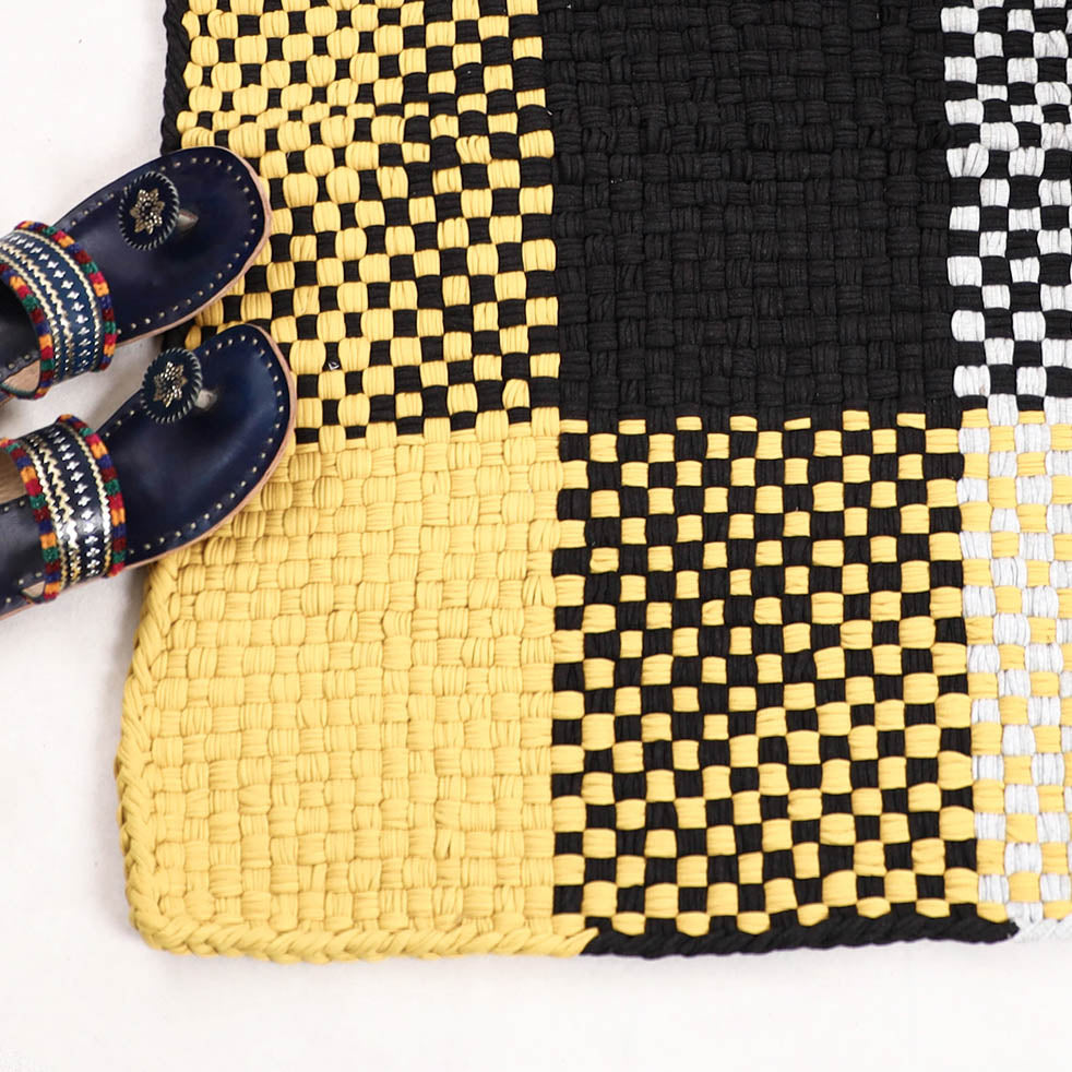  Handwoven Upcycled Cotton Carpet / Rug 