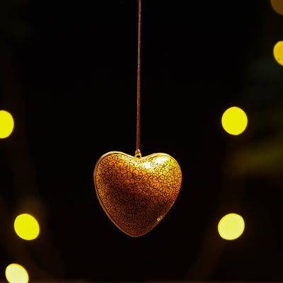 Heart - kashmir handpainted christmas decor ornament 59