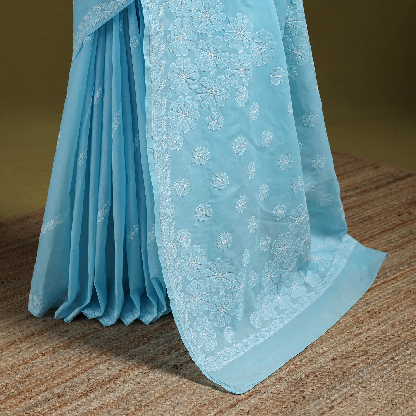 Heavy hand embroidered terivoile cotton lucknow chikan