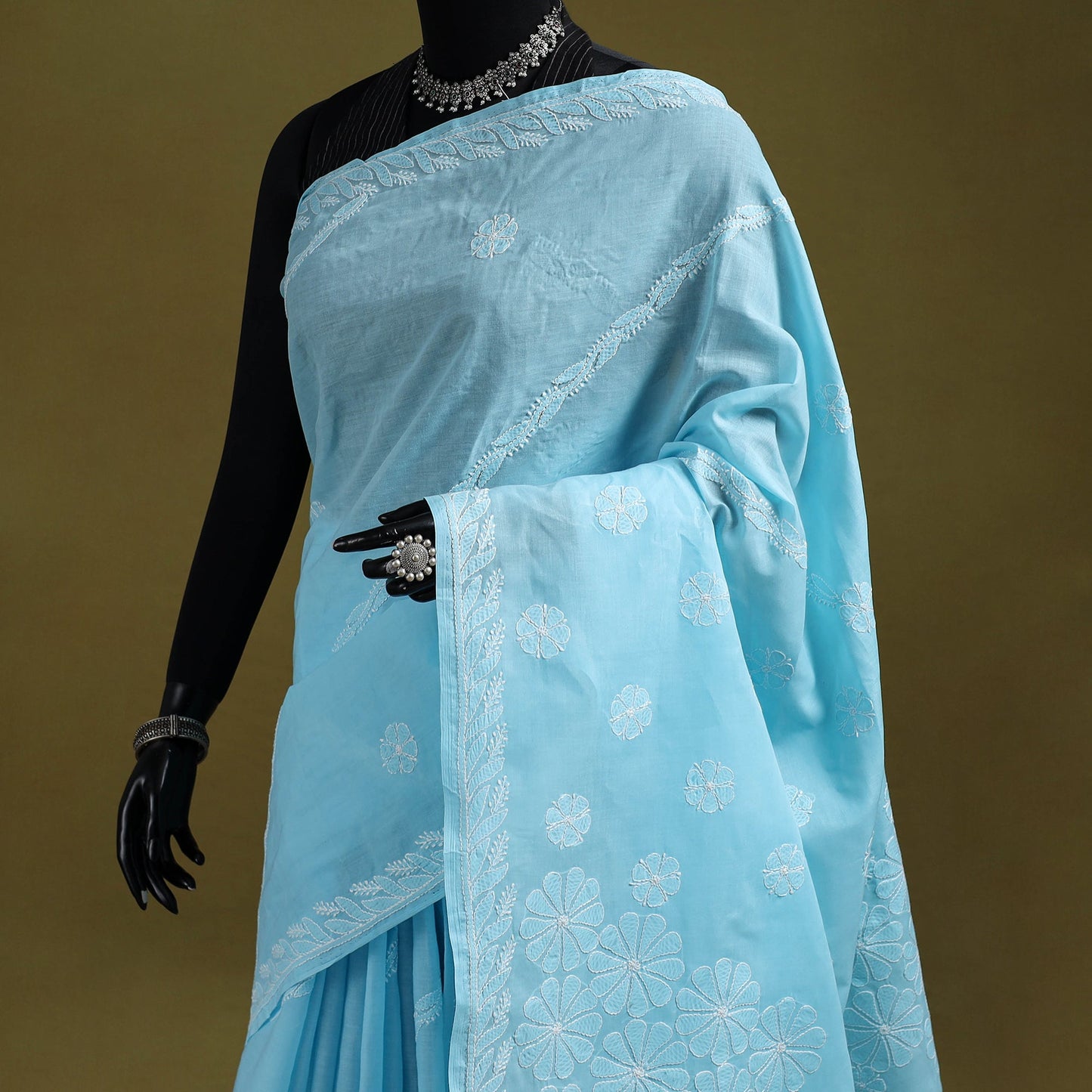 Heavy hand embroidered terivoile cotton lucknow chikan