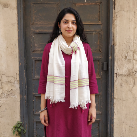 White Himalayan Handspun Handwoven Pure Pashmina Wool Stole, worn by a woman, AI visual of the stole, iTokri