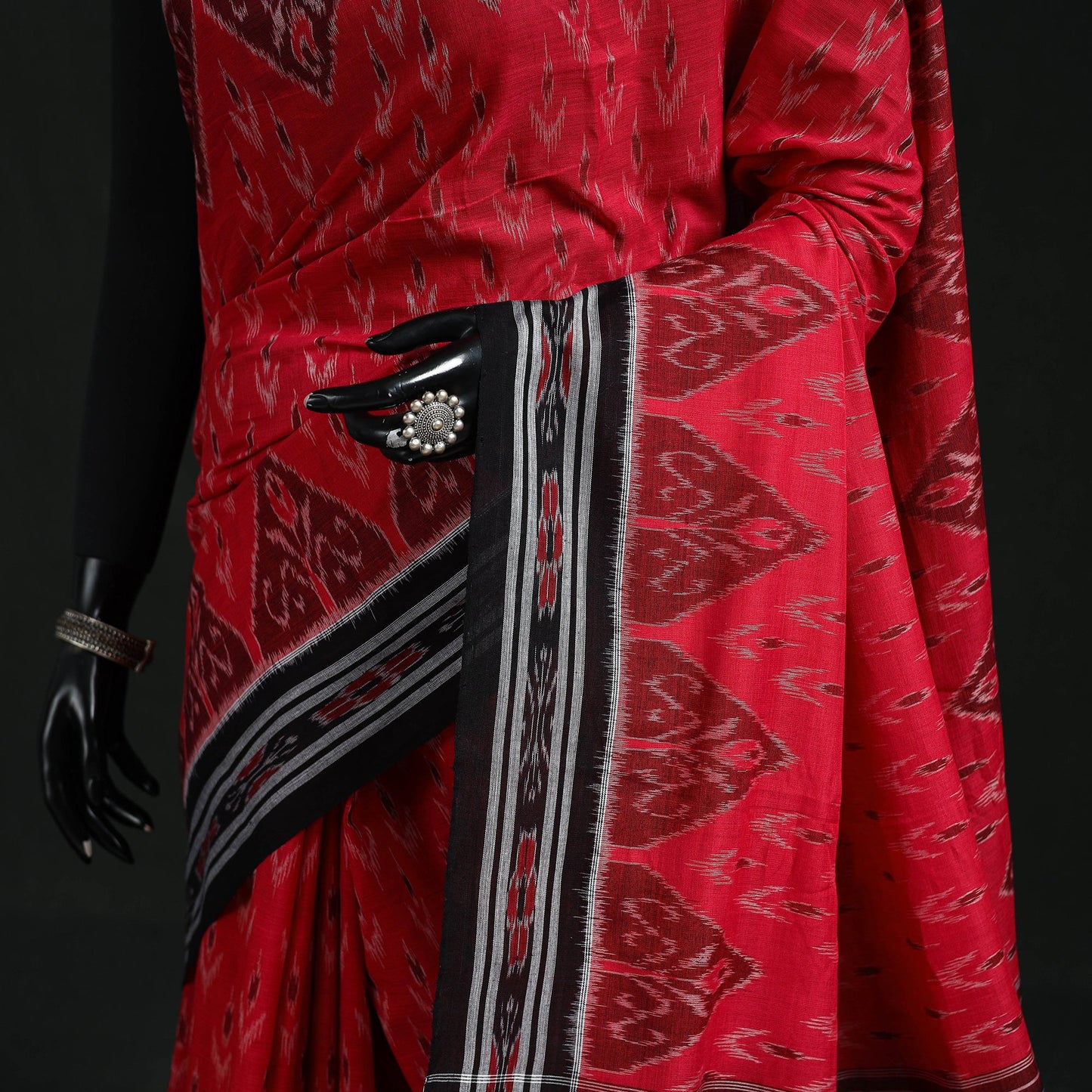 Ikat handloom cotton sambalpuri saree 44 - handcrafted