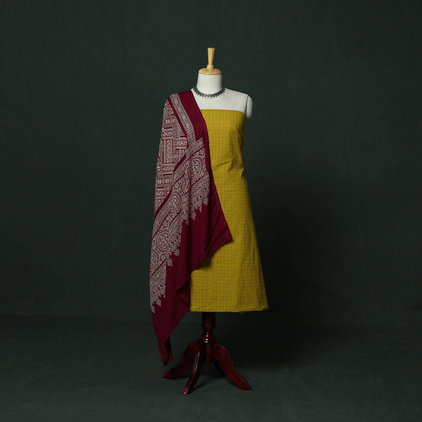 Jacquard cotton 2pc unstitched dress material with earrings