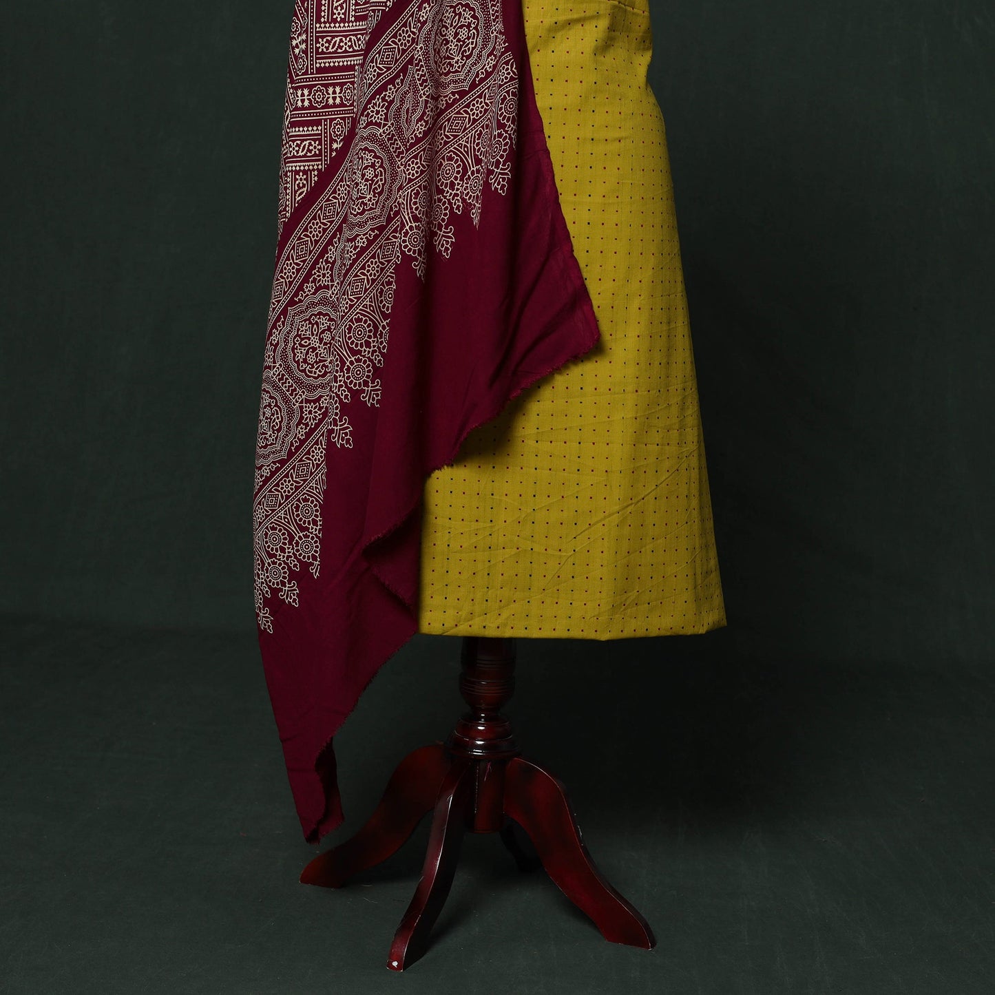 Jacquard cotton 2pc unstitched dress material with earrings