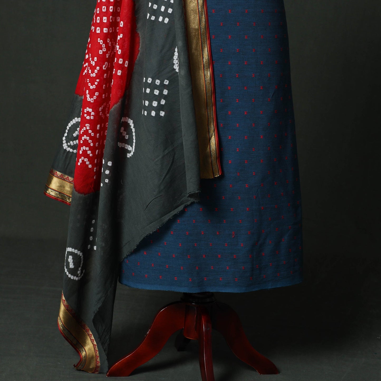 Jacquard cotton 2pc unstitched dress material with earrings