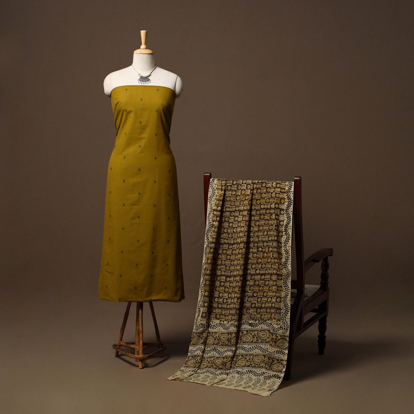 Jacquard cotton 2pc unstitched dress material