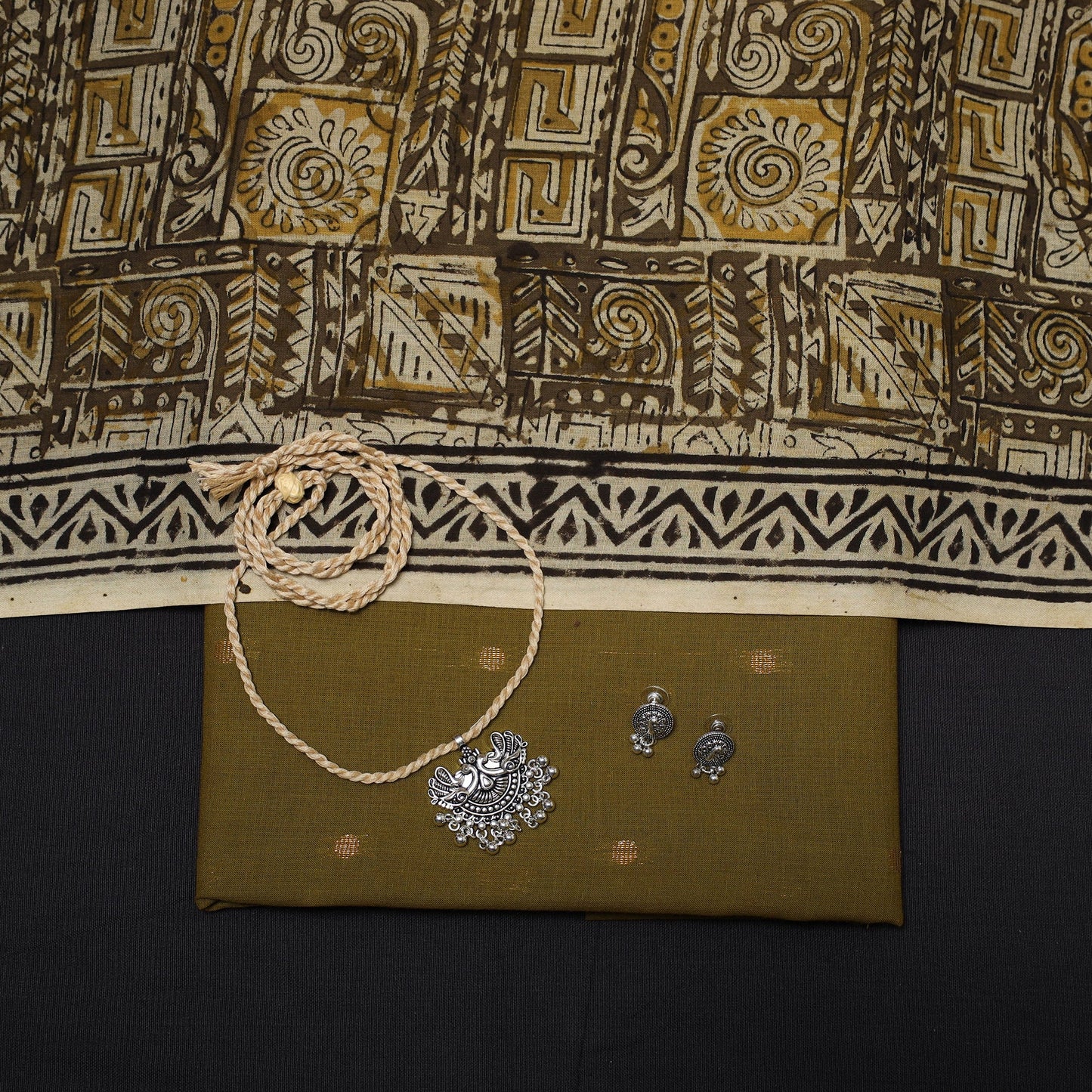 Jacquard cotton 2pc unstitched dress material