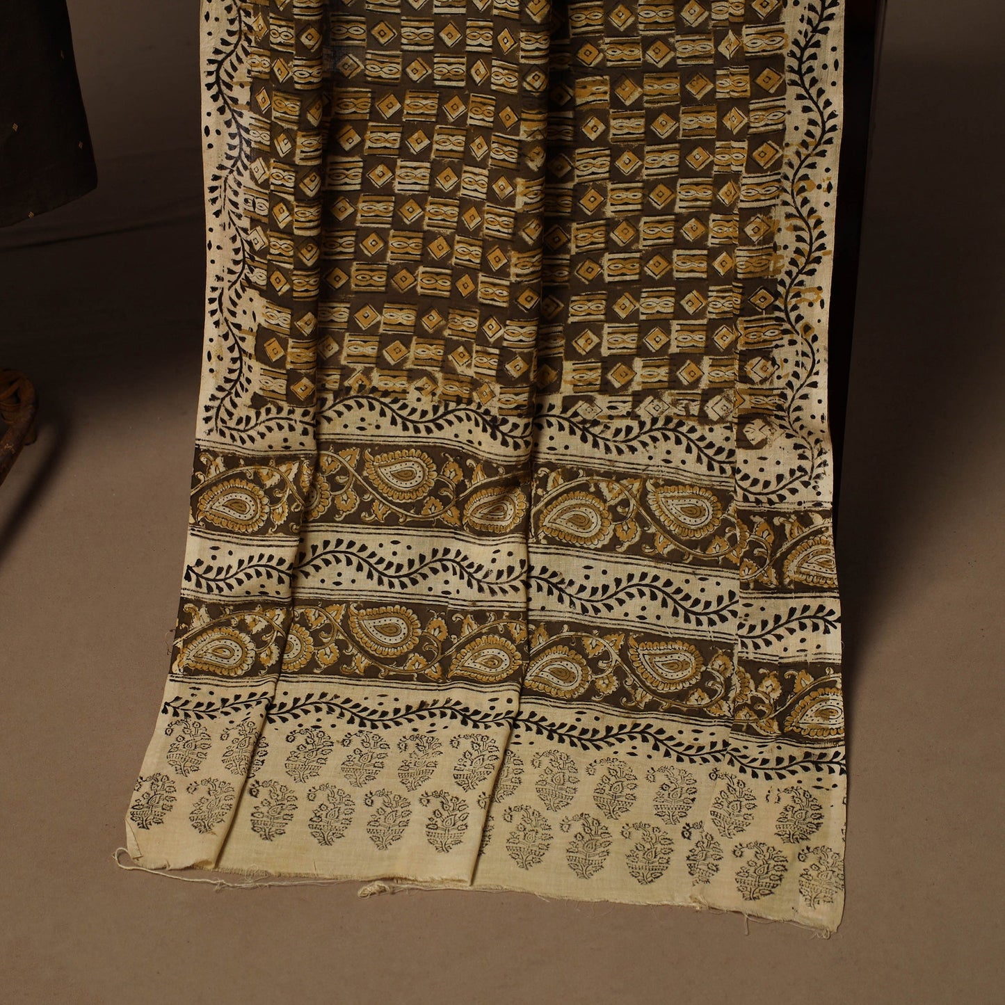 Jacquard cotton 2pc unstitched dress material