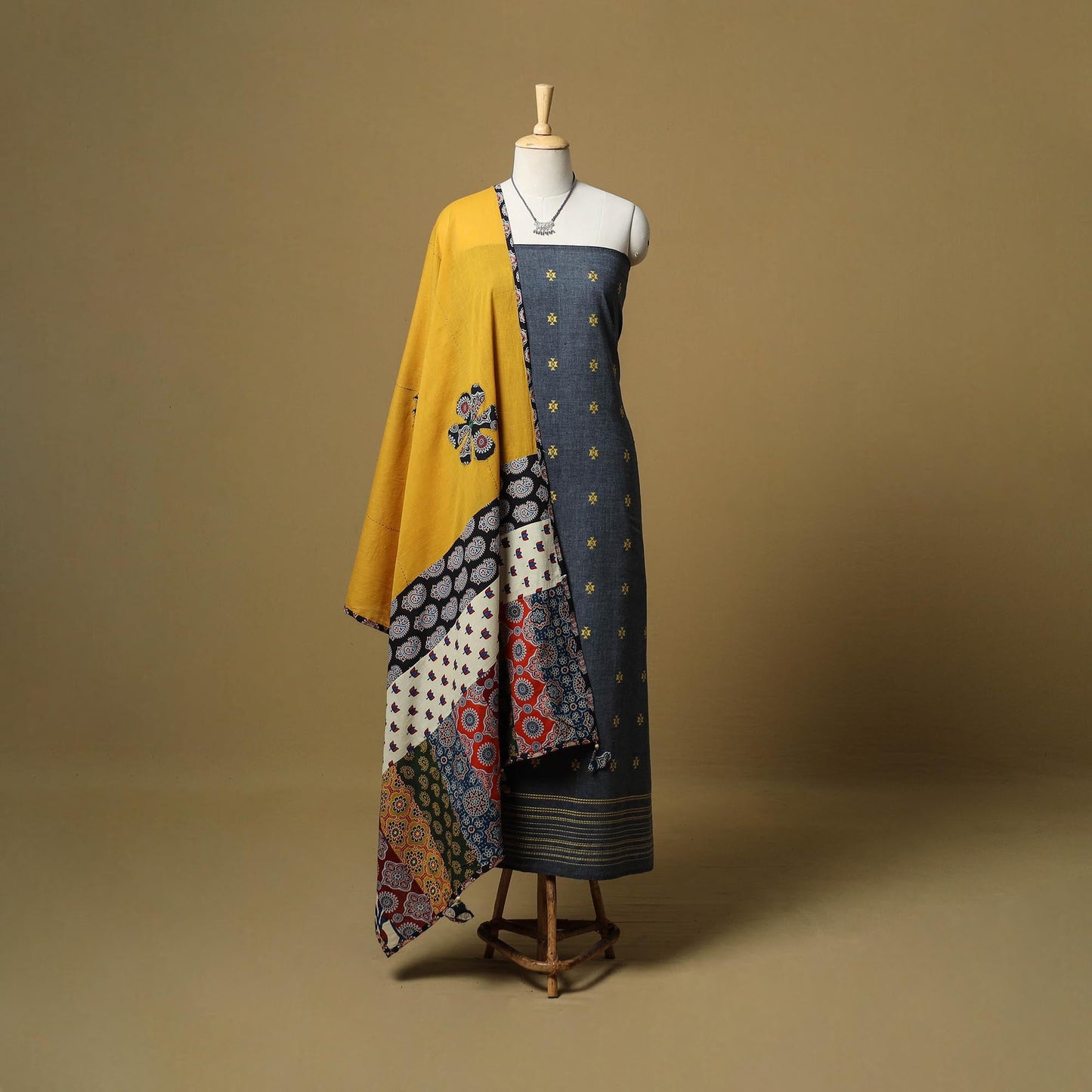 Jacquard cotton 2pc unstitched dress material