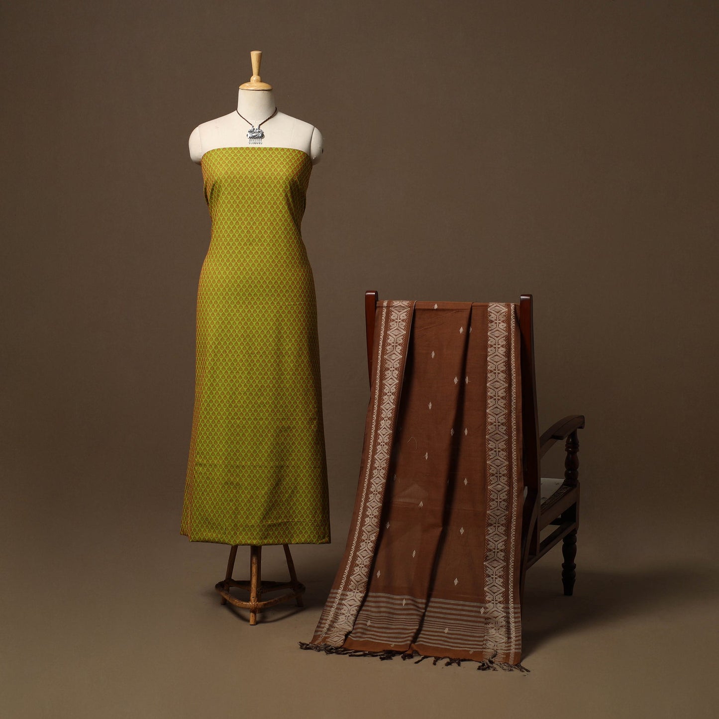 Jacquard cotton 2pc unstitched dress material