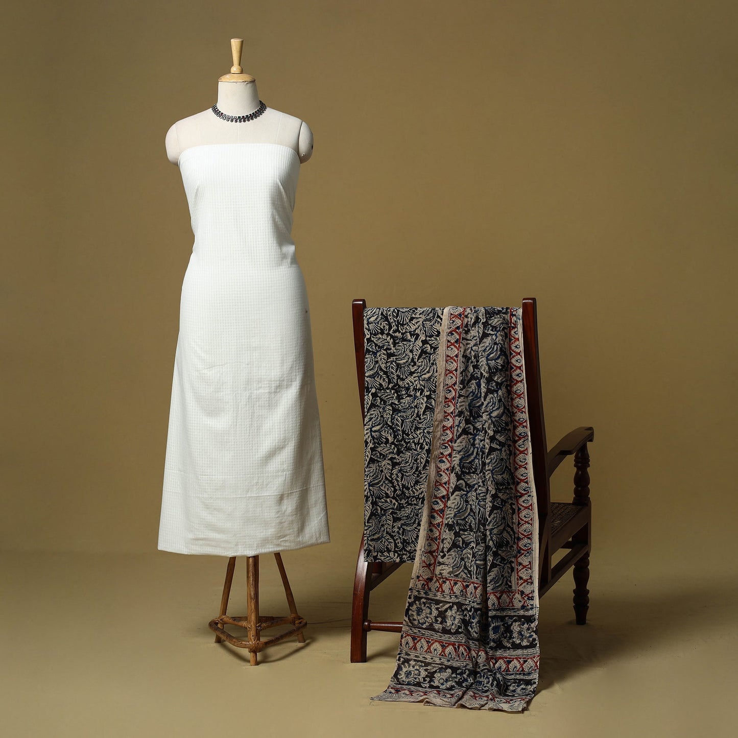 Jacquard cotton 3pc unstitched dress material 162