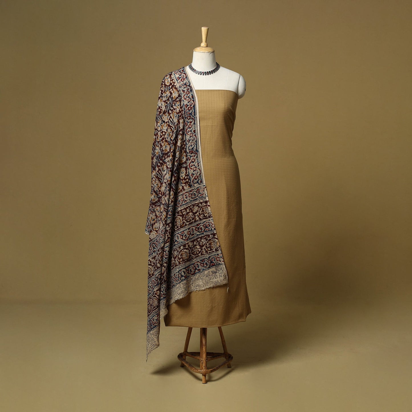 Jacquard cotton 3pc unstitched dress material 168