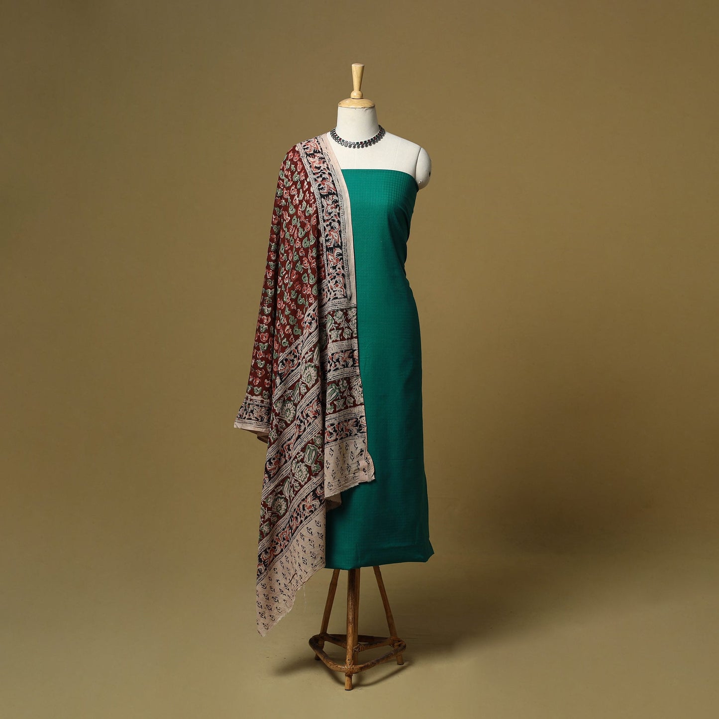 Jacquard cotton 3pc unstitched dress material 170